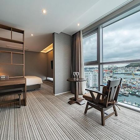 Island Hotel Busan Eksteriør billede