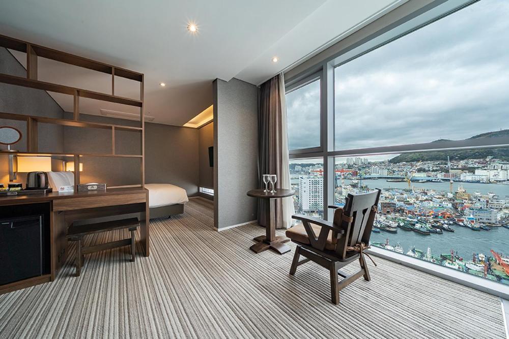Island Hotel Busan Eksteriør billede